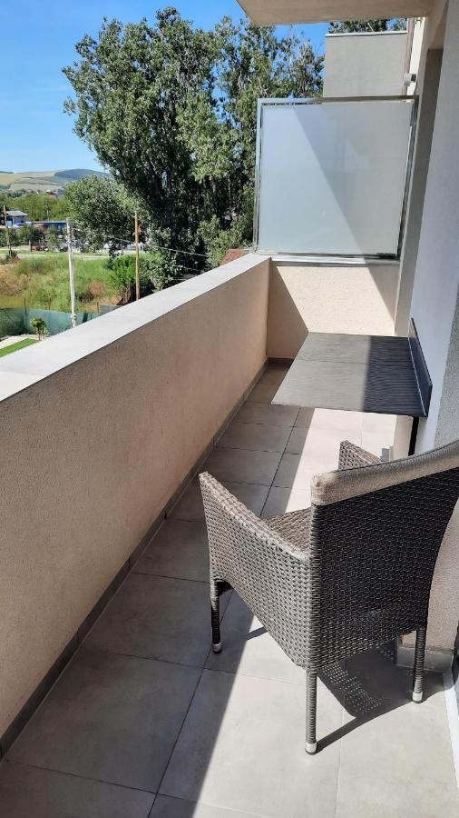New Grey Residence Apartament Târgu-Mureş エクステリア 写真